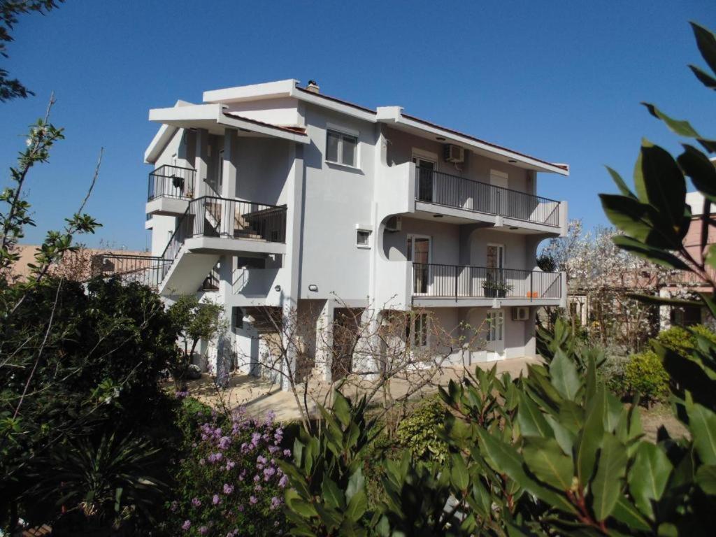 Apartments Macaso Бар Екстер'єр фото