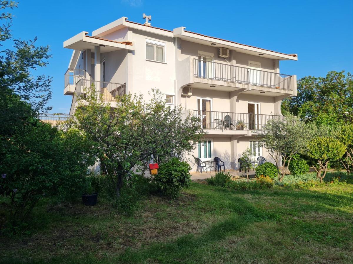 Apartments Macaso Бар Екстер'єр фото